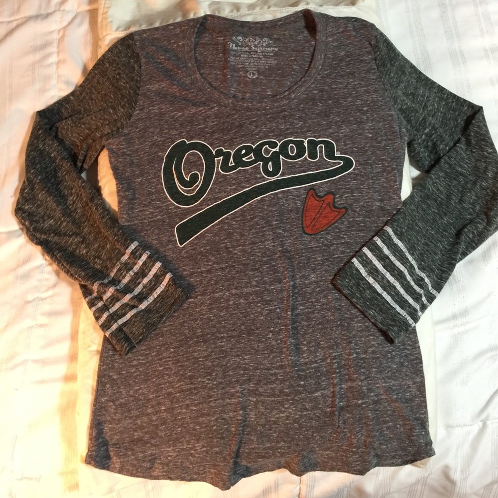 Women's Oregon Ducks shirt