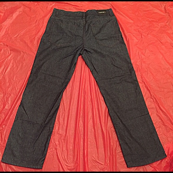 🔴SOLD🔴MEN’S NWOT Axist Jeans - Picture 2 of 2