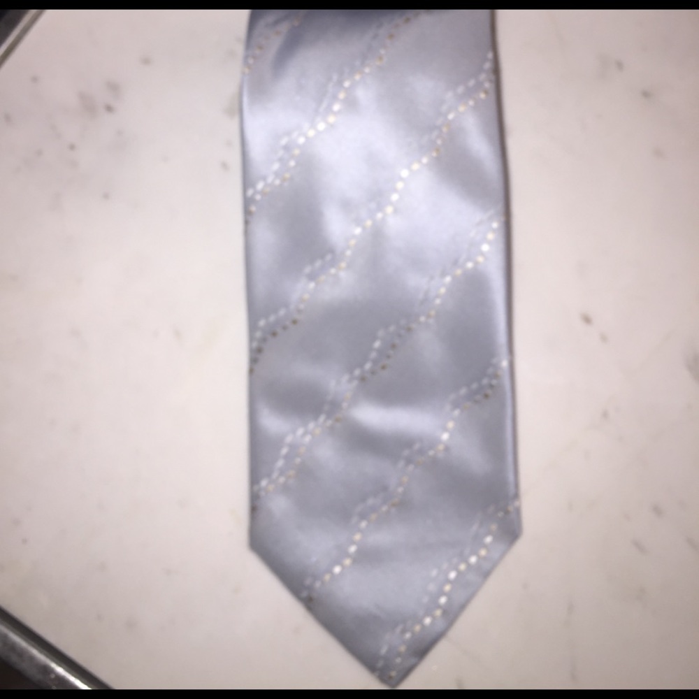 Baby blue Allea Milano tie.