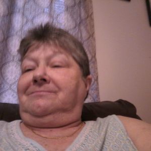 Meet your Posher, Daphne