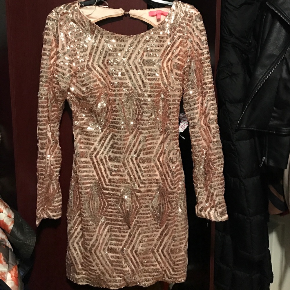 a dress to BRIGHTEN up the room!