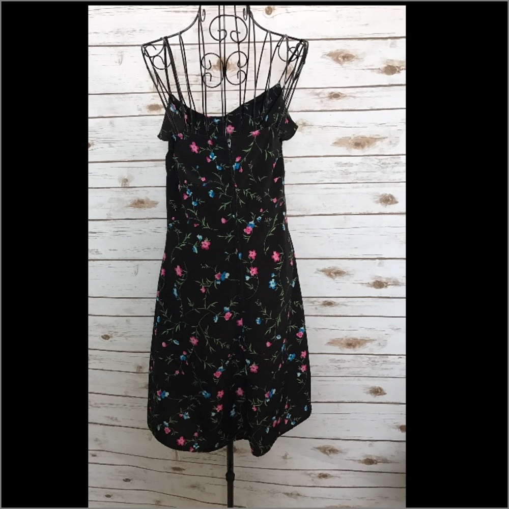 Taking reasonable offers. Floral dress