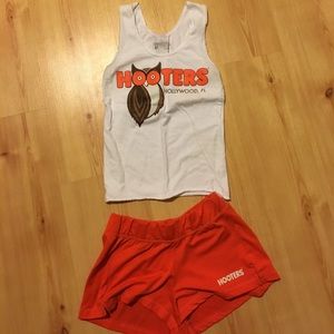 Hooters costume