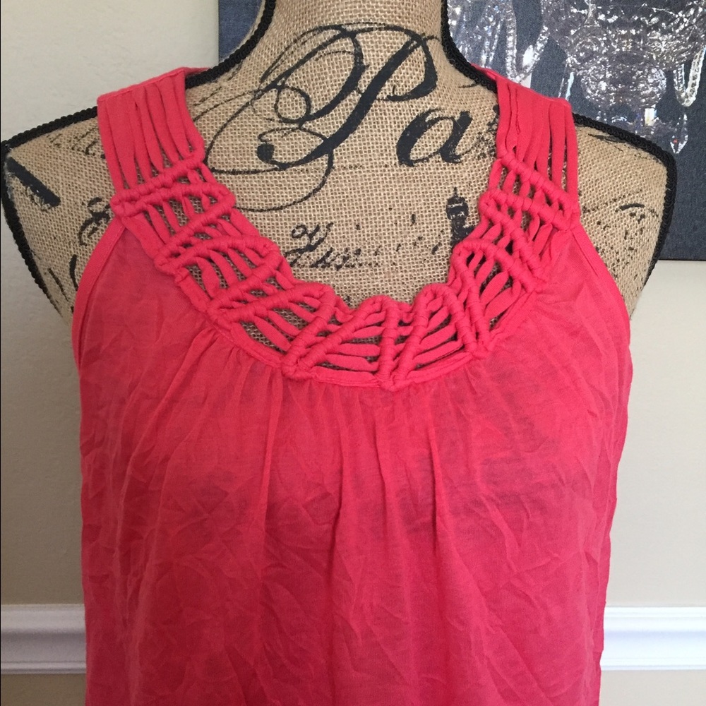 Coral Top - Picture 2 of 7