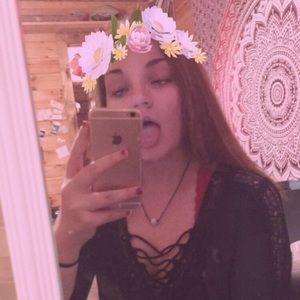 Meet your Posher, Bethanh