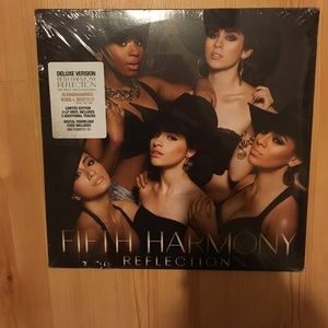 FIFTH HARMONY RECORD DELUXE EDITION NOT OPENED