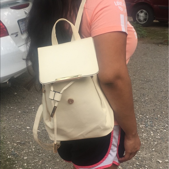 Preppy Backpack - Picture 3 of 7