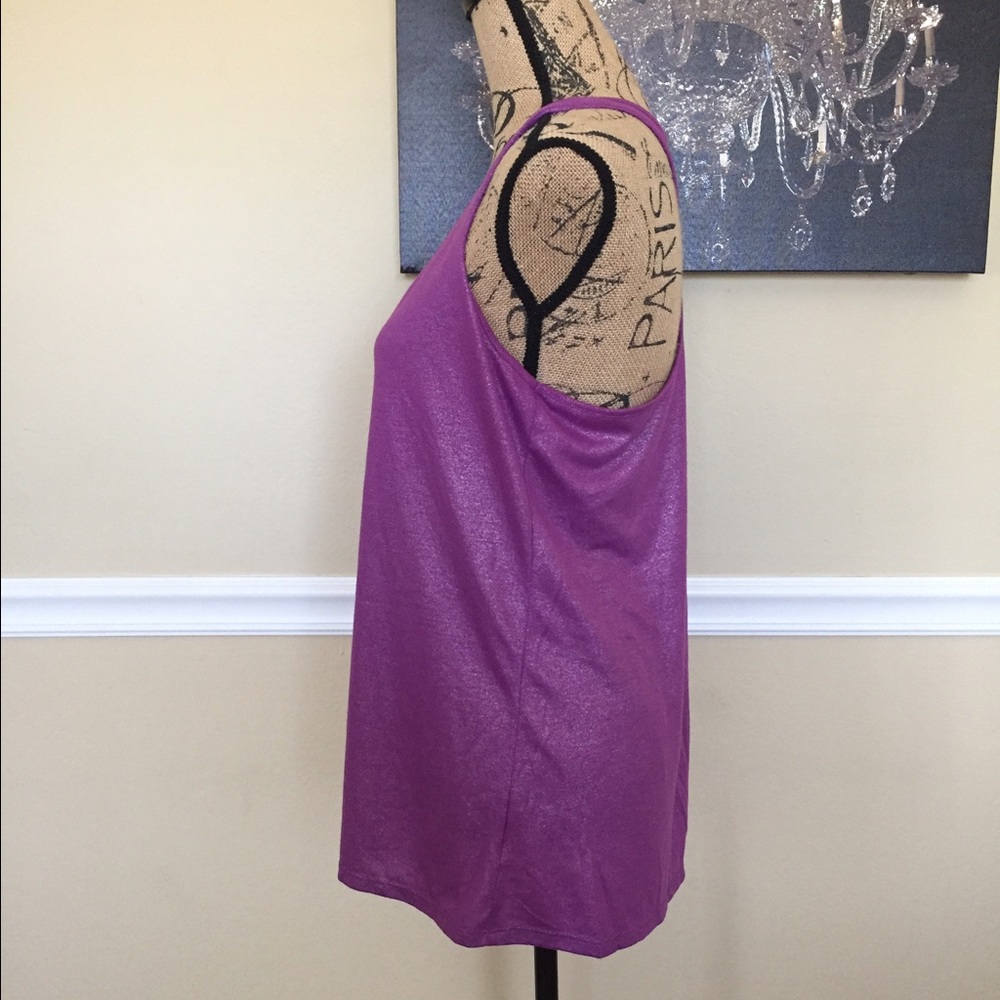 Decree Top - Picture 4 of 7