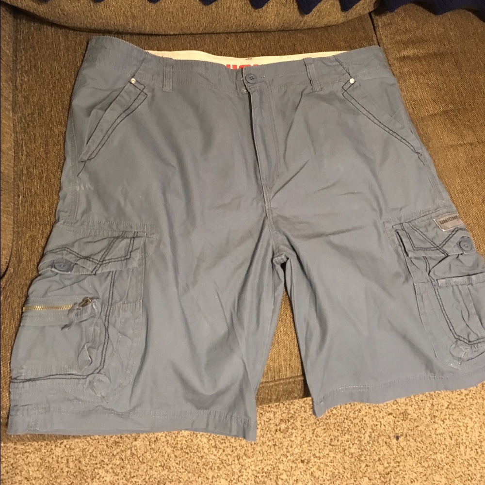 UNIONBAY CARGO SHORTS