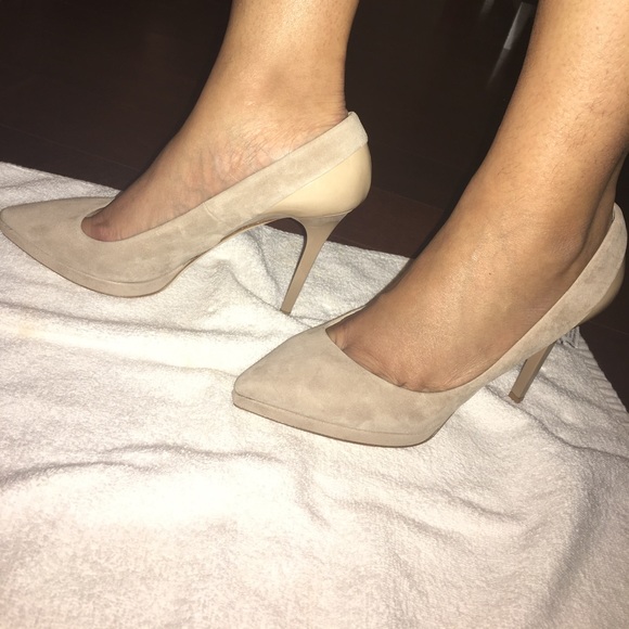 Jimmy Choo heels, Authentic, never worn, NWT - Picture 7 of 8