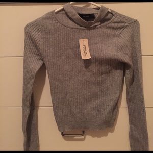 Long sleeve light weight sweater
