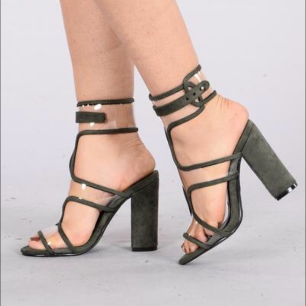 Fashionnova chunky heels