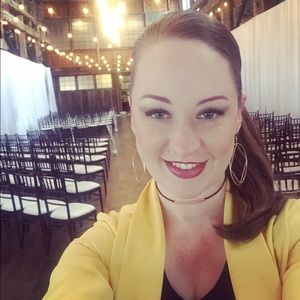 Meet your Posher, Shauna