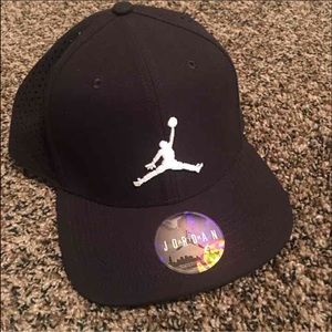 Jordan hat SnapBack