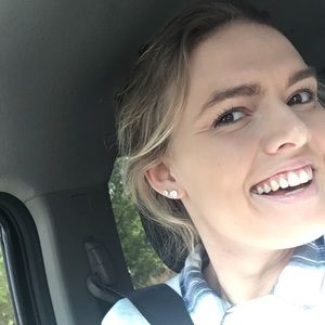 Meet your Posher, Lexie