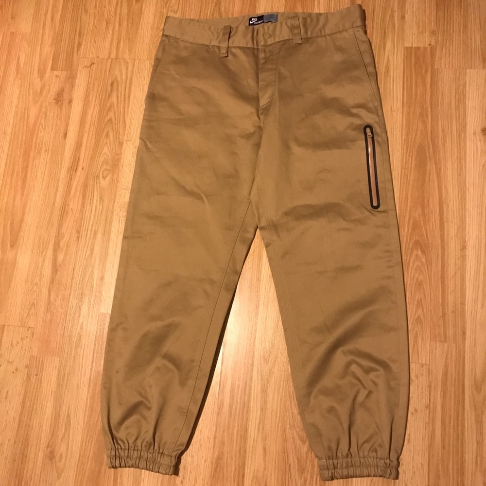 New Nike sportswear joggers