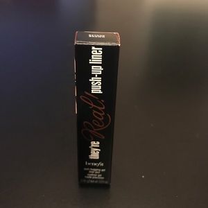 LOWEST PRICE Benefit push up liner