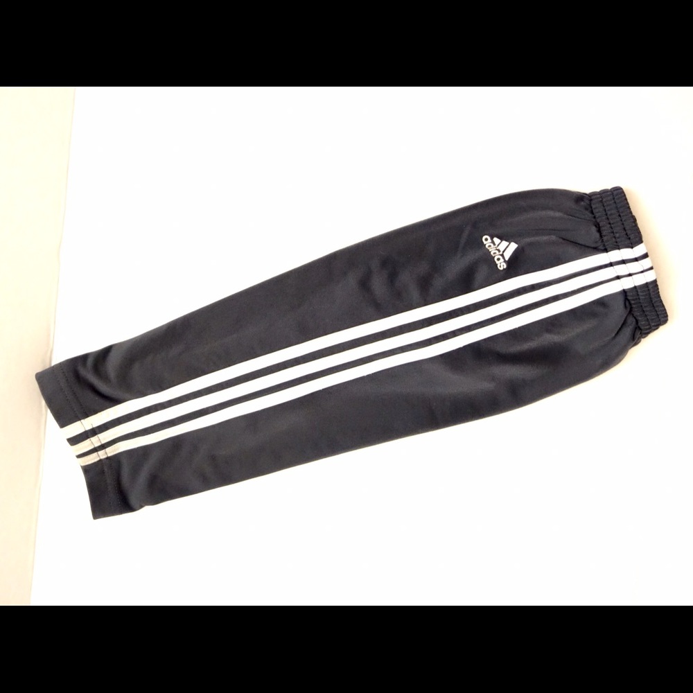 Classic ADIDAS pants - 18M - unisex