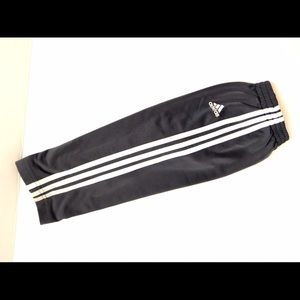 Classic ADIDAS pants - 18M - unisex