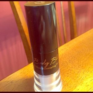 Pure Romance edible shimmering powder