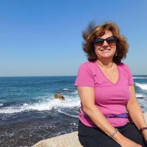 Meet your Posher, Janet