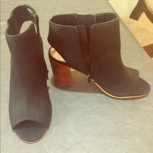Black Steve madden shoes