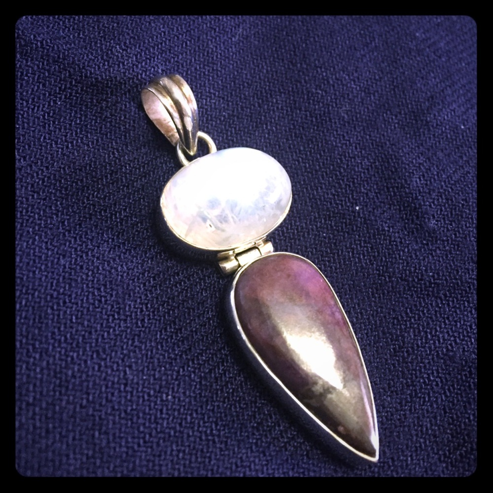 Beautiful sterling silver pendant