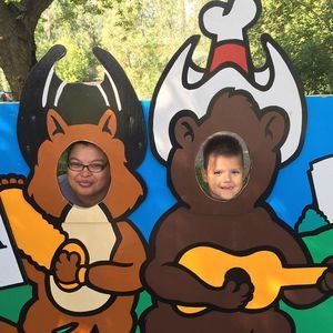 Meet your Posher, Nicole lynn