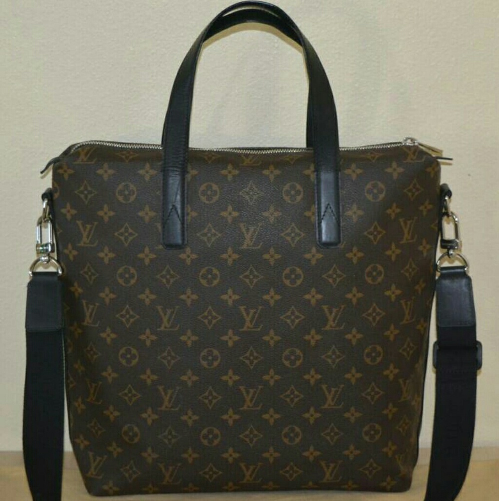 Louis Vuitton Kitan Monogram Macassar