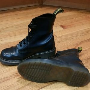 Dr. Martens