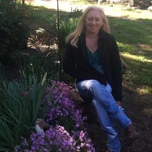 Meet your Posher, Carla