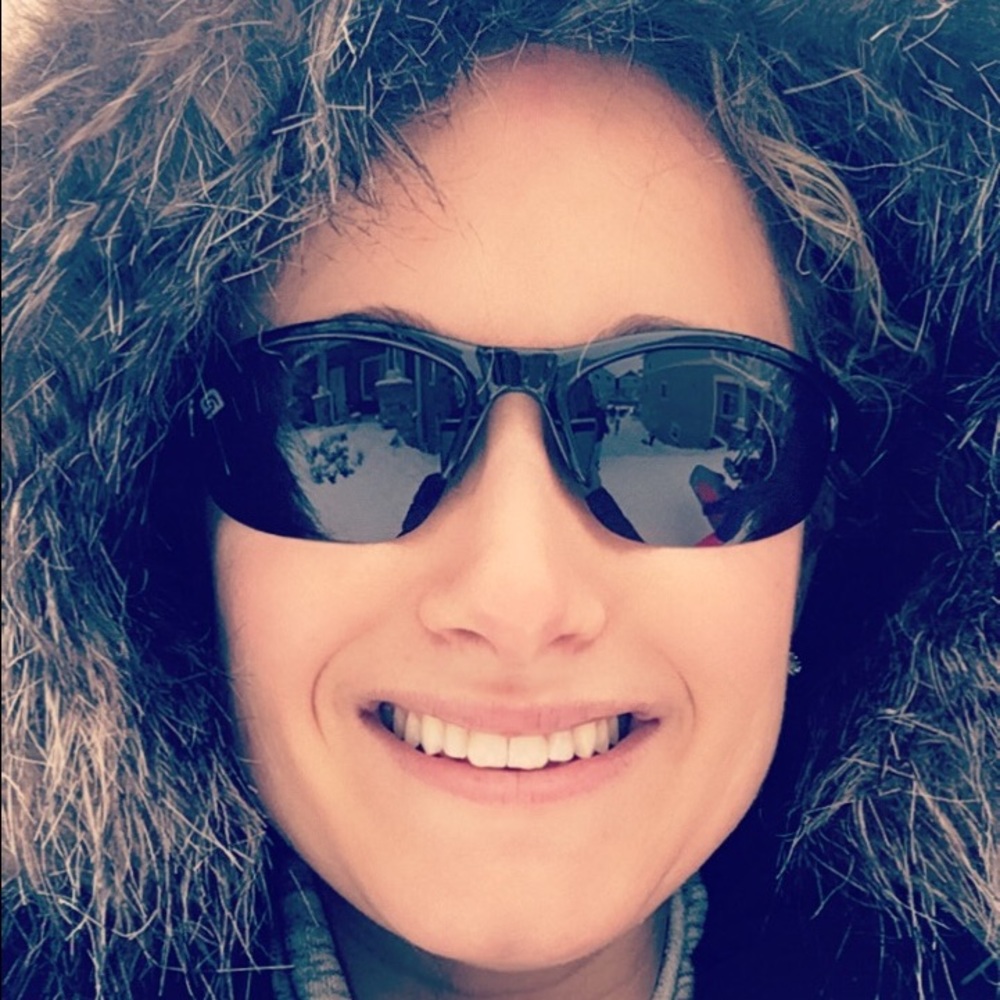 Meet your Posher, Kelli