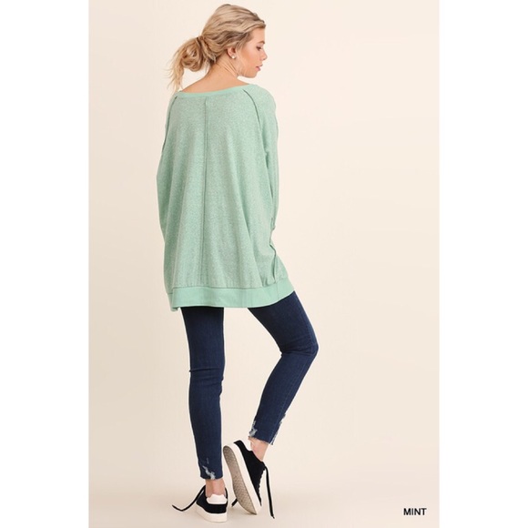 LAST ONE!! Oversized Boat Neck Top - Picture 4 of 4