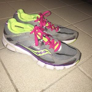 Saucony Mirage 3 Running Shoes