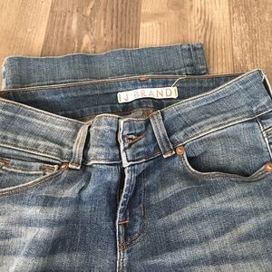 J Brand Lovestory jeans flare Size 24 inseam 33.5