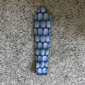 Blue and gray Arrow tie