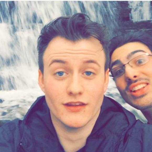 Meet your Posher, Justin - Picture 1 of 1