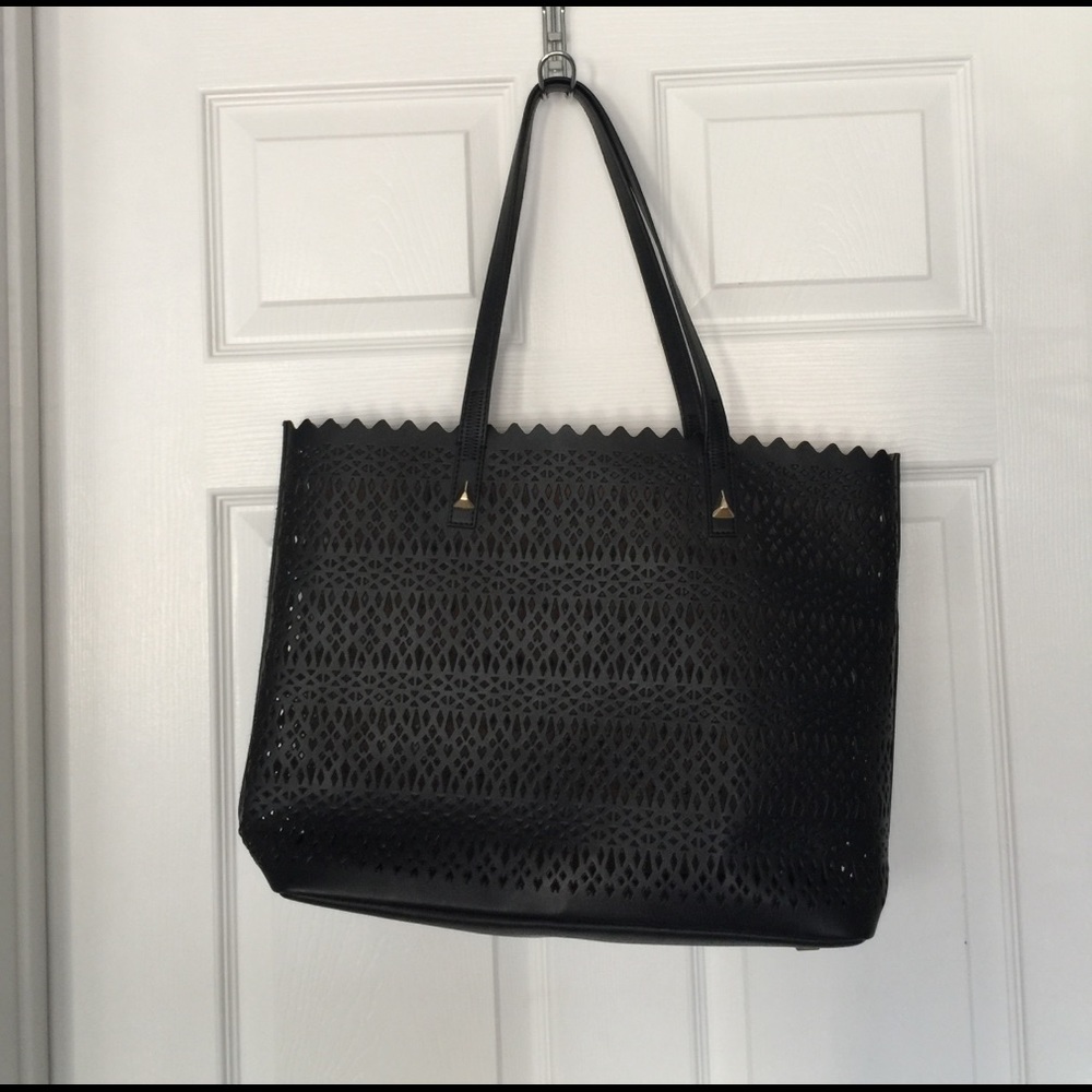Stella and Dot Avalon Tote