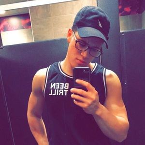 Meet your Posher, Ramon