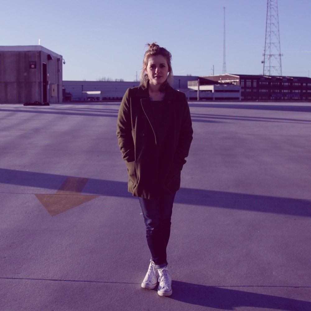 Meet your Posher, Lisi