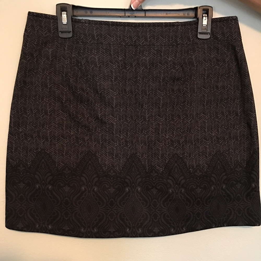 Athleta skirt