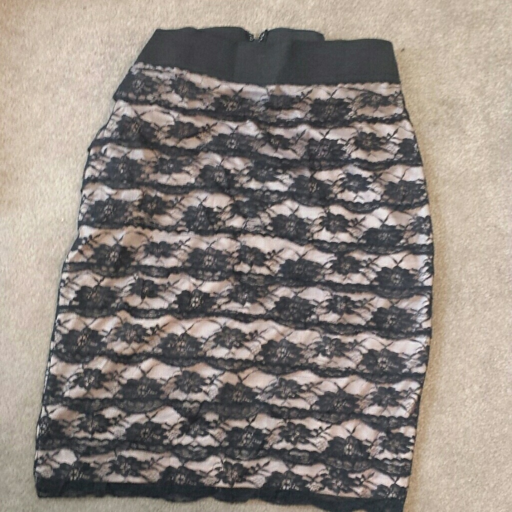Charlotte russe lace skirt