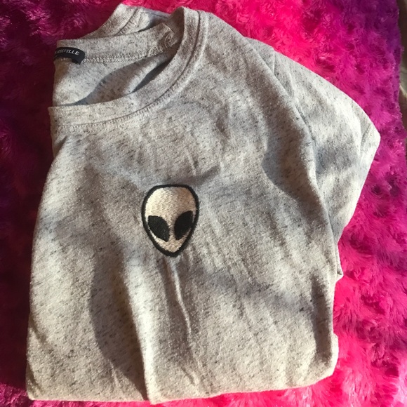 Alien patch tshirt - Picture 2 of 2