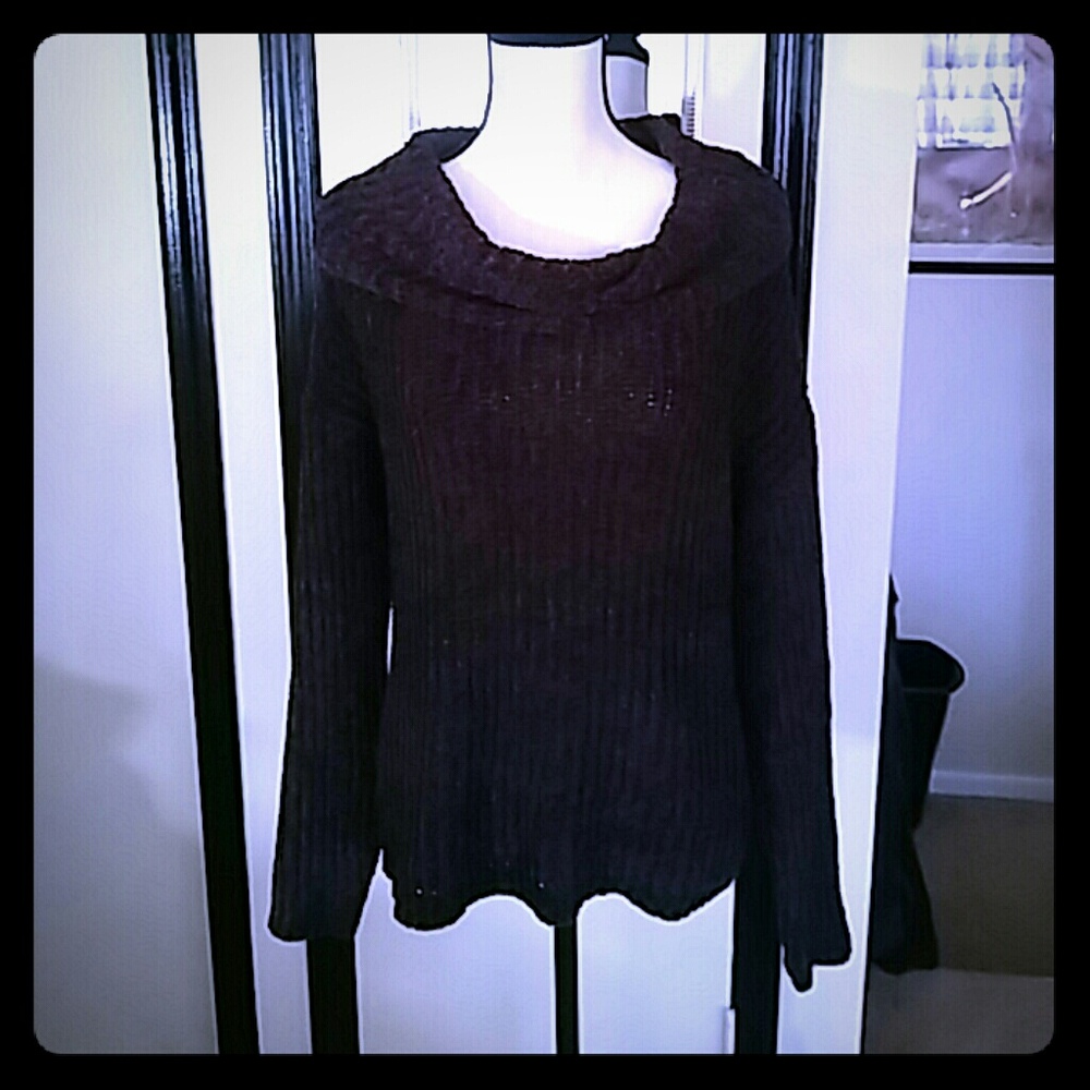 Cowl sweater