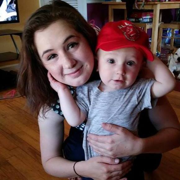 Meet your Posher, Tabitha - Picture 1 of 1