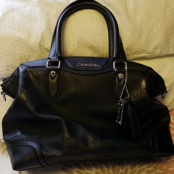 Calvin Klein Handbags - Calvin Klein
