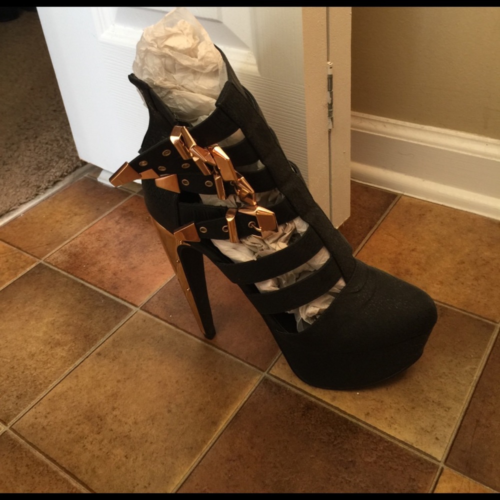 Steve Madden heels