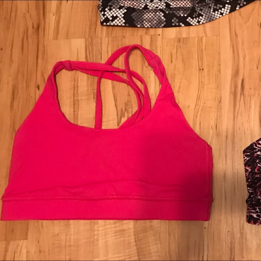 luluLemon sports bra