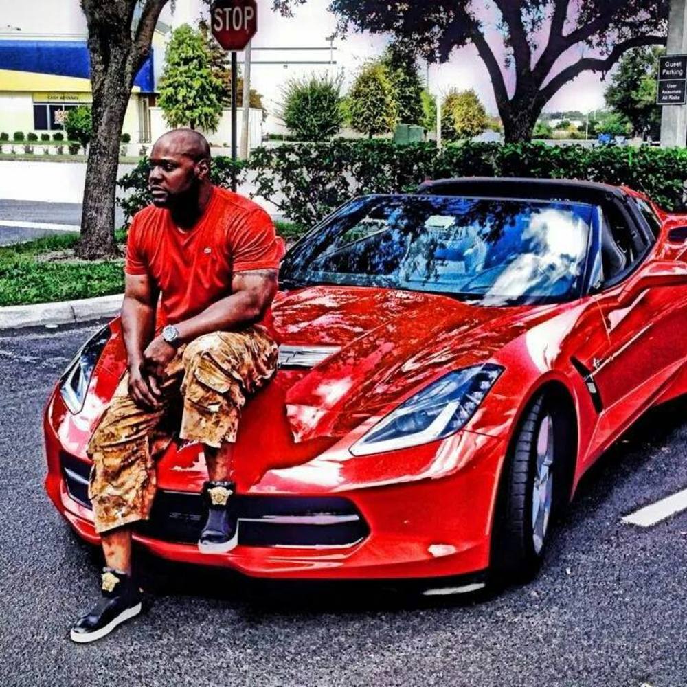 Meet your Posher, Tiegie