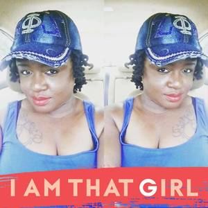 Meet your Posher, Candace